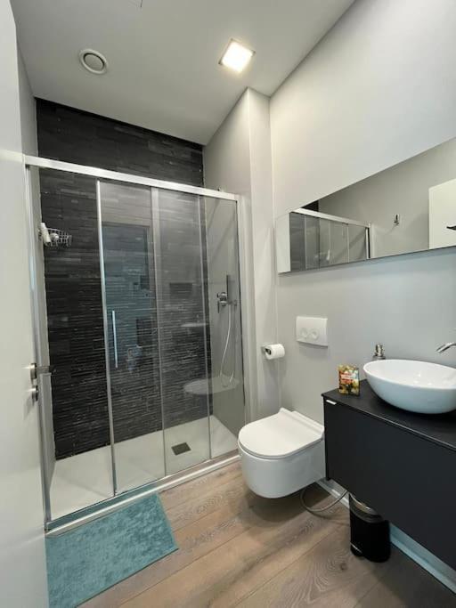 Victory House Apartman Milánó Kültér fotó